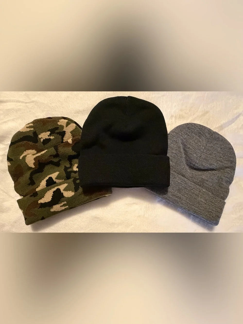 FHJAX 3 Pack Kids Knit Beanies with Smiley Patch Black, Gray and Camo